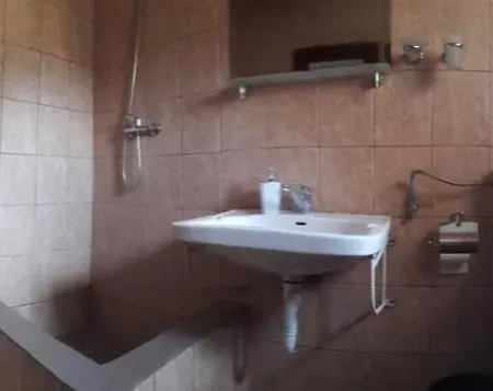 Alloggio in famiglia Casa 3f *